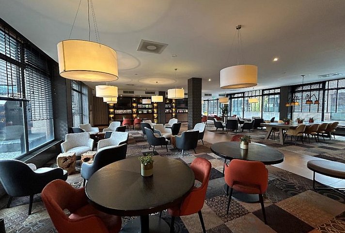 XO Hotels Park West
