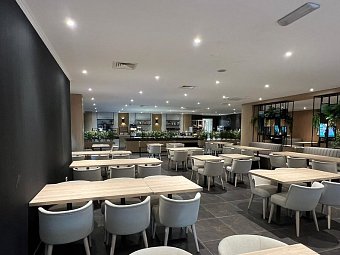 Xo Hotels Blue Square