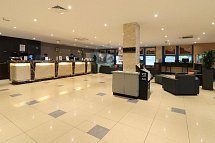Xo Hotels Blue Square