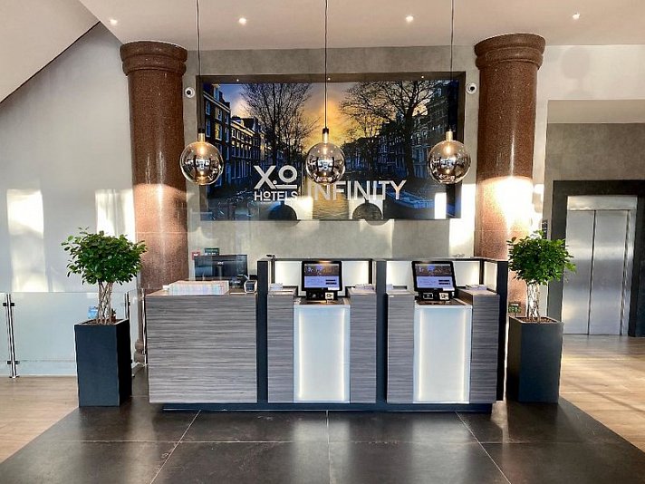 XO Hotels Infinity
