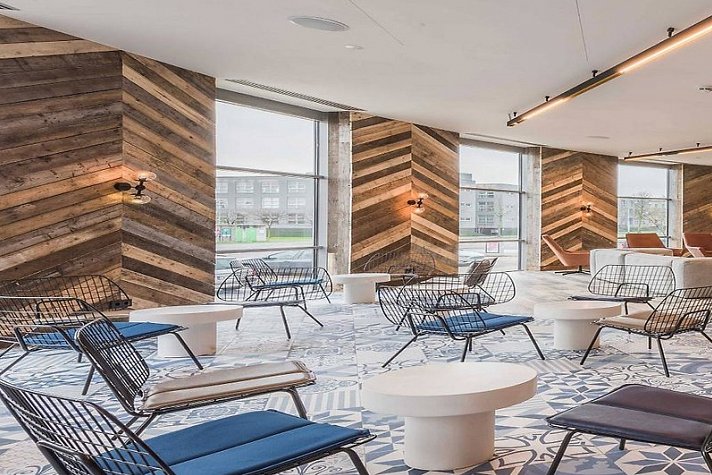 Urban Lodge Hotel