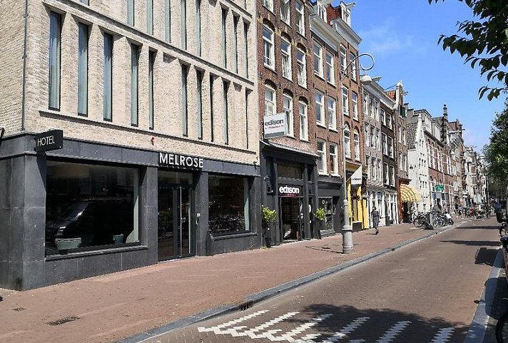 Melrose Hotel
