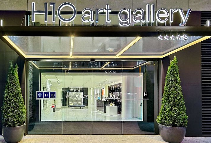 H10 Art Gallery