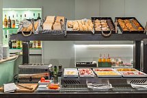 Aparthotel Mariano Cubi Barcelona