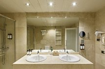 Aparthotel Mariano Cubi Barcelona