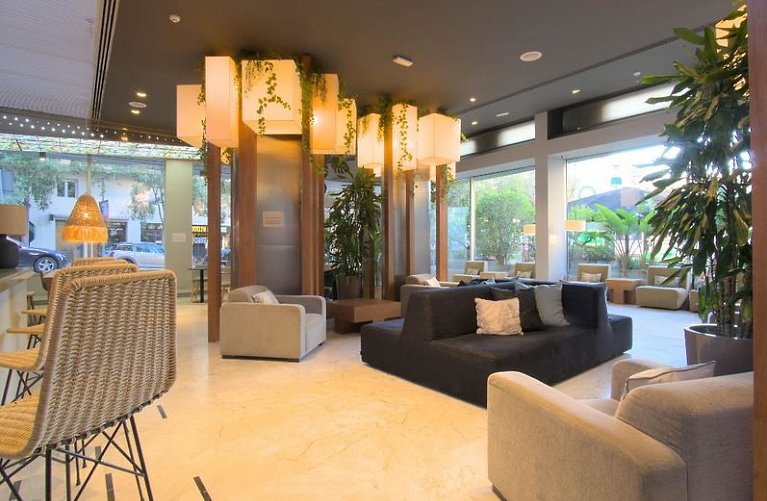 Aparthotel Atenea Barcelona