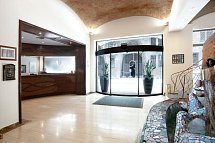 Gaudi Hotel
