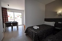 Aparthotel Safari