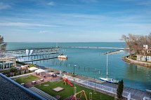 Hotel Yacht Wellness & Business