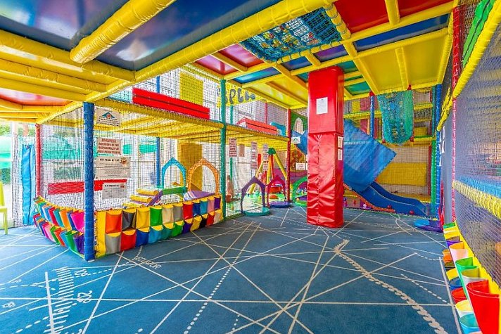 Explorers Hotel at Disneyland Paris