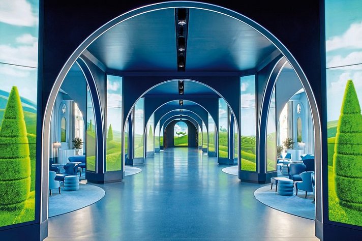 Grand Magic Hotel