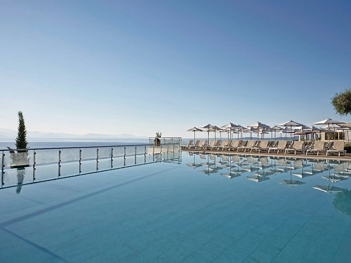 Aeolos Beach Resort