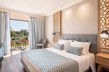 Pilot Beach Resort