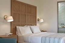 Pilot Beach Resort