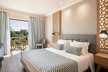 Pilot Beach Resort