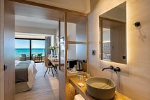 Atlantis Beach Hotel & Spa