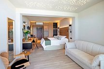 Atlantis Beach Hotel & Spa