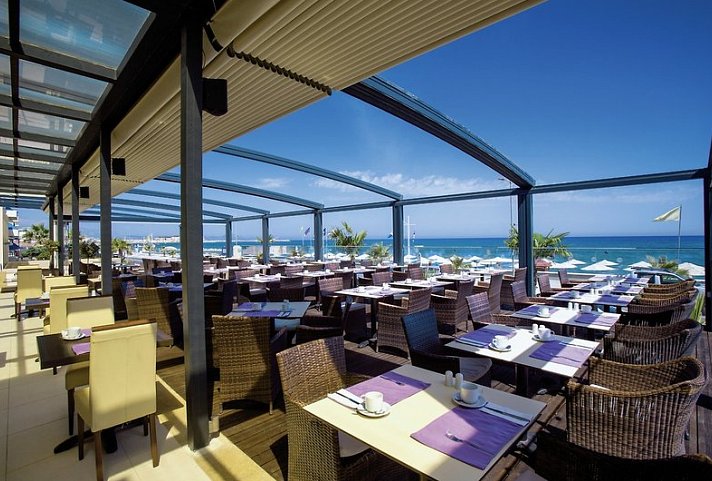 Atlantis Beach Hotel & Spa