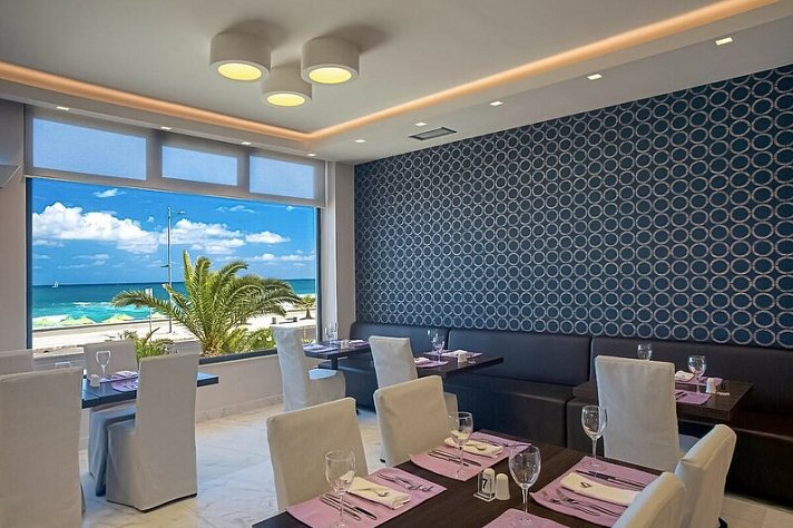 Atlantis Beach Hotel & Spa