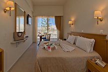 Minos Hotel