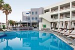 Pearl Beach Hotel