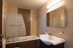 Carisa Suites & Apartments