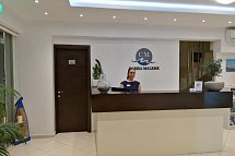 Carisa Suites & Apartments