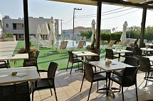 Carisa Suites & Apartments