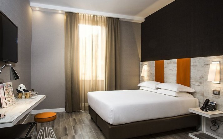 The Guardian Hotel