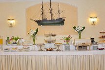 Hellenia Yachting Hotel