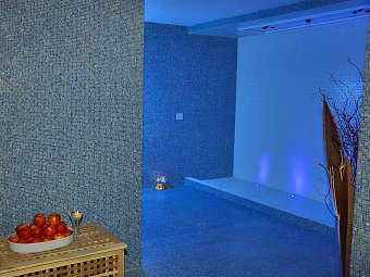 Hellenia Yachting Hotel