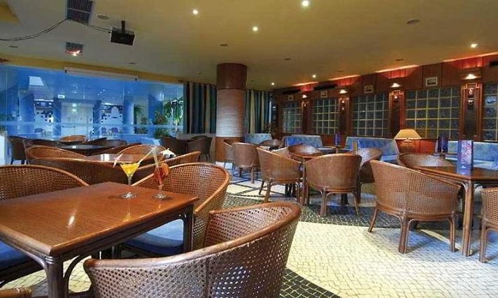Oceanus Aparthotel
