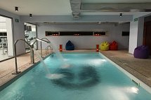 Marina Club Lagos Resort