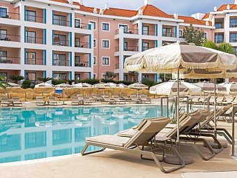 Hilton Vilamoura As Cascatas Golf Resort & Spa