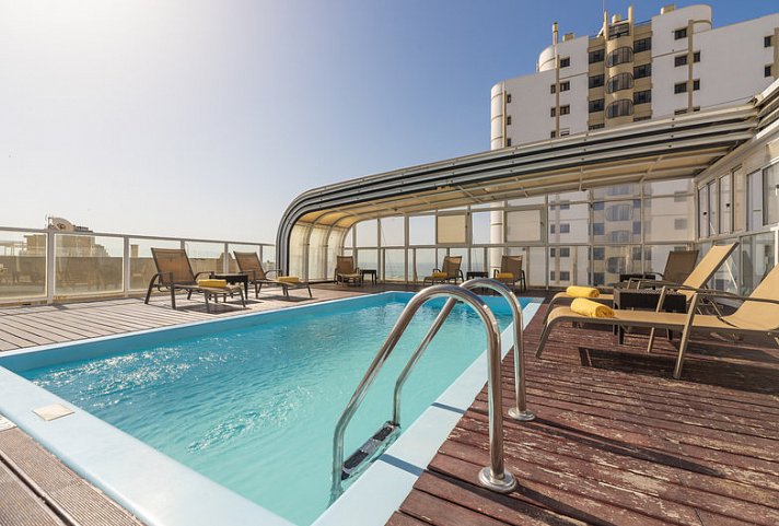 Baia Beach Hotel