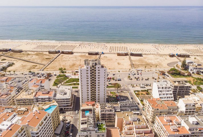 Baia Beach Hotel