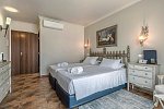 Charming Residence Dom Manuel I