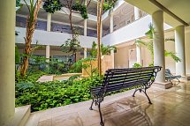Hotel Apartamento Vila Petra