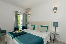 Rocha Brava Village Resort