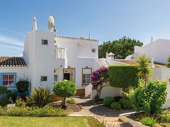 Rocha Brava Village Resort