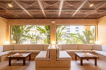 CasaBlanca Unique Hotel