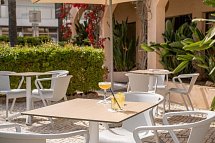 CasaBlanca Unique Hotel