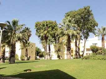 Parque Mourabel Oasis Village & Pe do Lago