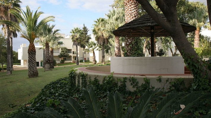 Parque Mourabel Oasis Village & Pe do Lago