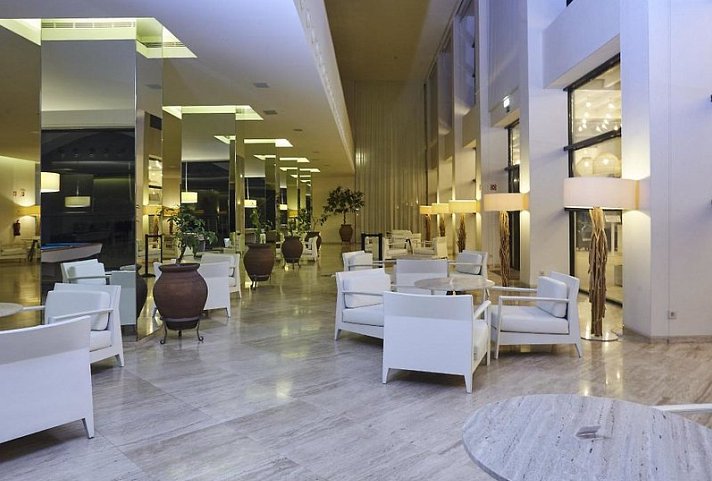 Crowne Plaza Vilamoura by IHG