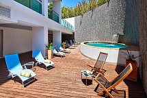 Villa Doris Suites