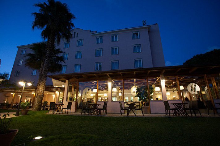 Hotel Isola Sacra Rome Airport