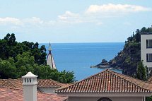 Madeira Bright Star