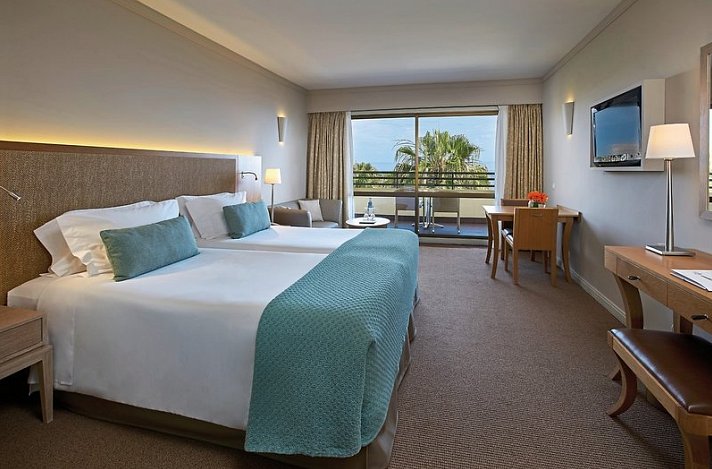 Suite Hotel Eden Mar (Porto Bay)