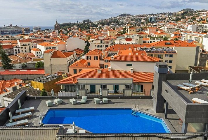 The Editory Garden Carmo Funchal